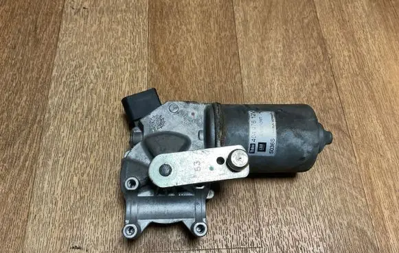 Opel Zafira B Wiper motor 404976 5036S