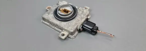 Honda Accord Xenon control unit/module W3T19371