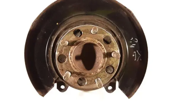 Rear wheel hub