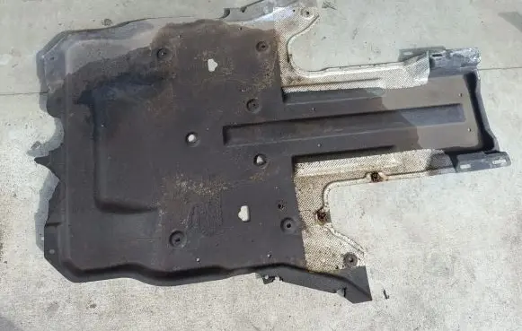 Jaguar XF X260 Engine splash shield/under tray