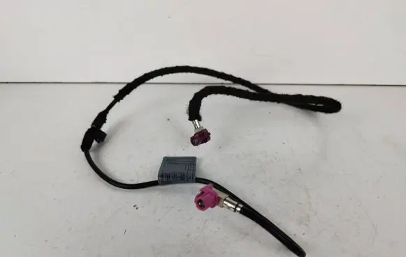BMW 3 E90 E91 Sound system wiring loom 918517102 11107811