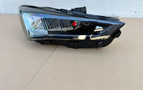 Seat Leon IV Headlight/headlamp