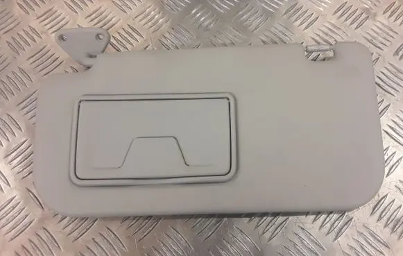 Mitsubishi Space Star Sun visor