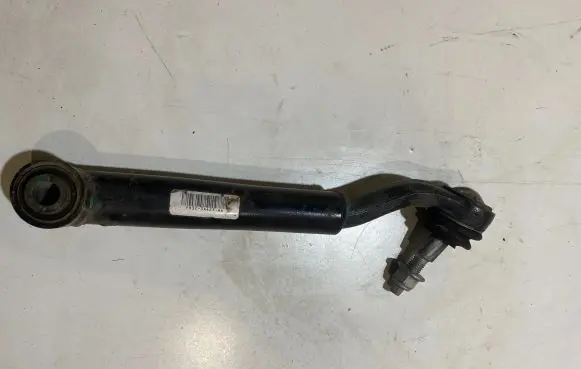 Ford Mustang VI Front lower control arm/wishbone FR3C3A423AA