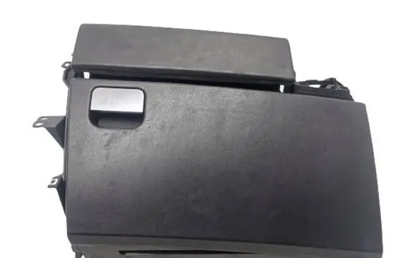 Peugeot 207 Glove box