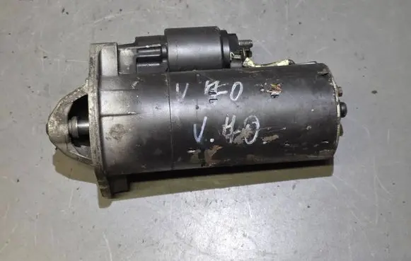 Volvo V70 Starter motor 36050272