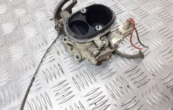 Volkswagen Golf II Throttle valve