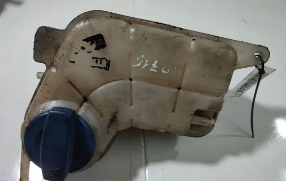 Nissan e-NV200 Coolant expansion tank/reservoir 4F0121403