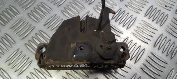 Hyundai Sonata Engine bonnet/hood lock/catch