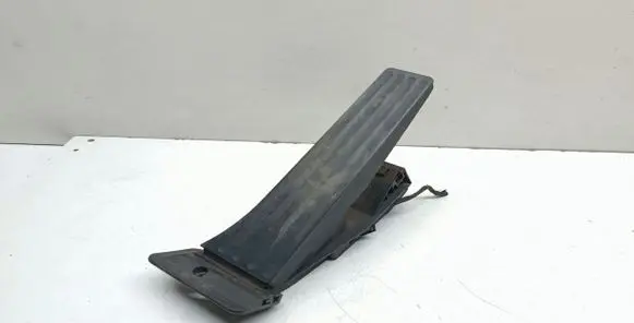 BMW 5 GT F07 Accelerator throttle pedal 6789998 35426789998