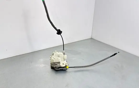 Audi A4 S4 B9 Front door lock 8X1837016C