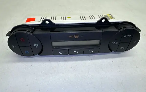 Ford Mondeo Mk III Climate control unit 3S7T18C612AJ