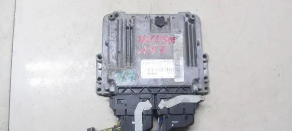 Ford Focus Engine control unit/module 0281032272