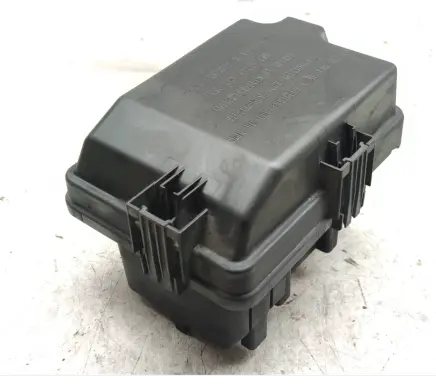 Iveco Daily 35.8 - 9 Fuse box set 69500825