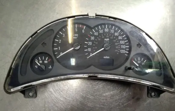 Opel Combo C Speedometer (instrument cluster) 13173348WB
