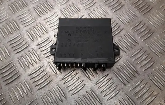 Mercedes-Benz S W126 Other control units/modules A0008220803