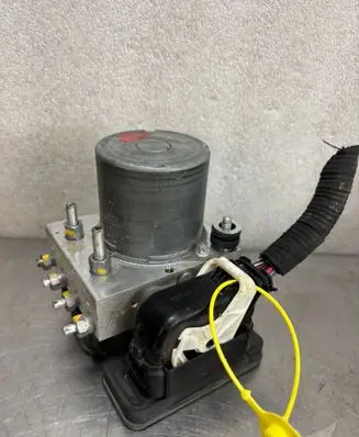 Renault Clio V Master brake cylinder