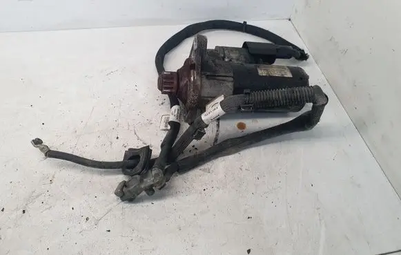 Volkswagen Transporter - Caravelle T6 Starter motor 02E911024C