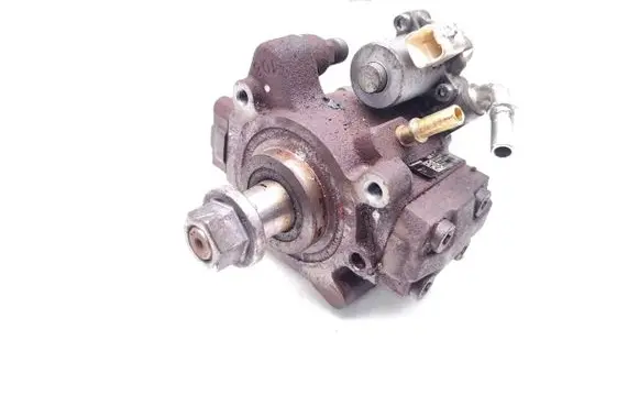 Ford Focus Fuel injection high pressure pump 9676289780 A2C53384062