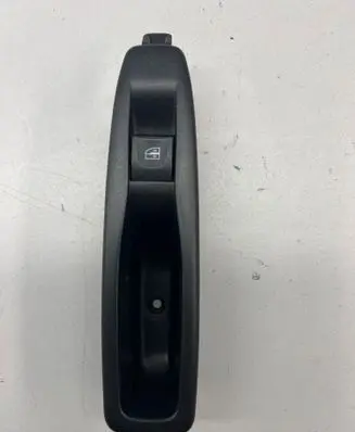Renault Captur Electric window control switch 829614619R