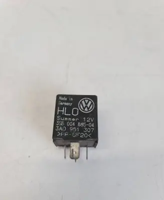 Volkswagen PASSAT B5 Other relay 3SB00488504 3A0951307