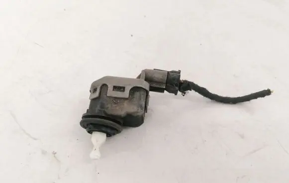 Opel Astra G Headlight level adjustment motor 90590665