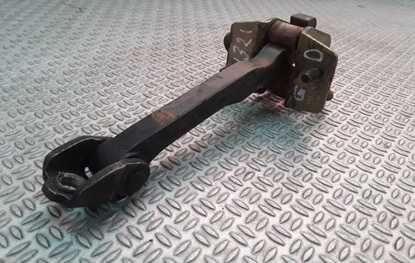 Volvo V70 Rear door check strap stopper 8650061