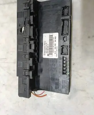 Mercedes-Benz C W203 Comfort/convenience module 2035452401 5DK00848641