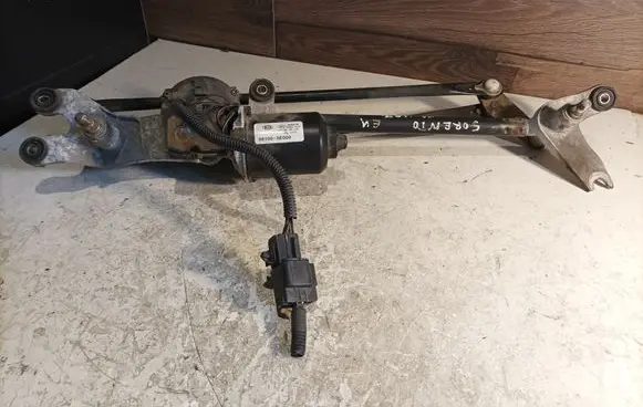 KIA Sorento Front wiper linkage and motor 981003E000 035247410