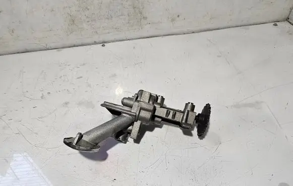 Nissan Primastar Oil pump 7700600251