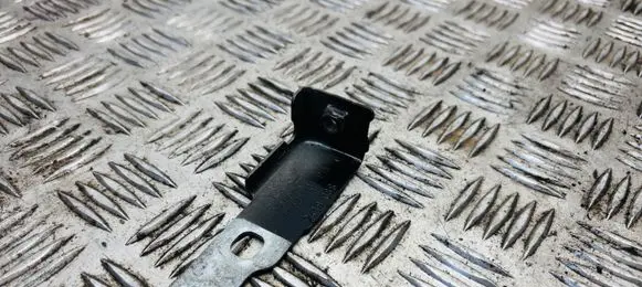 Audi A5 Fender mounting bracket 8W6821433