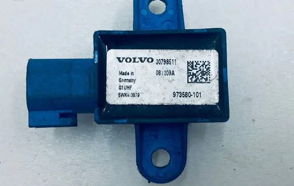 Volvo XC60 Airbag deployment crash/impact sensor 30798511