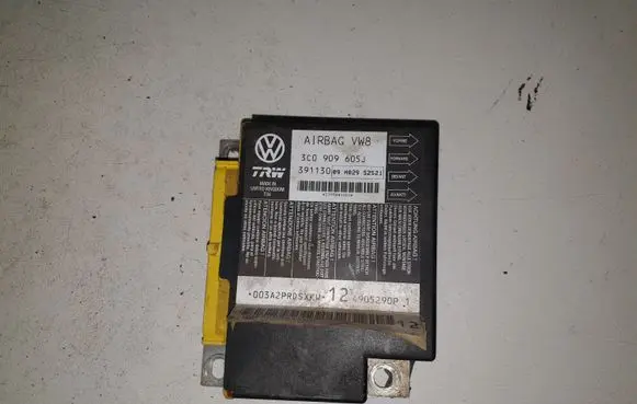 Volkswagen PASSAT B6 Airbag control unit/module 3C0909605J