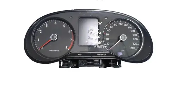 Volkswagen Polo V 6R Speedometer (instrument cluster) 6R0920860G