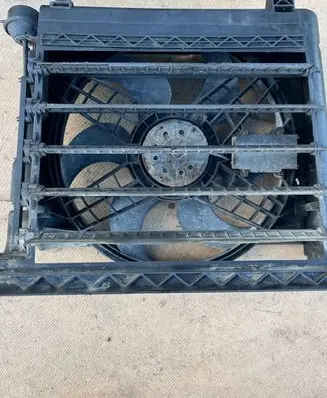 BMW 3 E46 Electric radiator cooling fan 0130303846