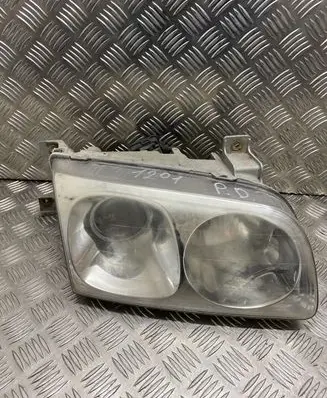Hyundai Trajet Headlight/headlamp 921023AXXX