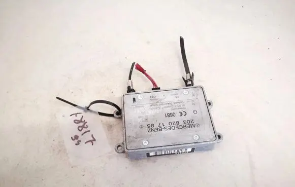 Mercedes-Benz C W203 Antenna control unit 2038201785