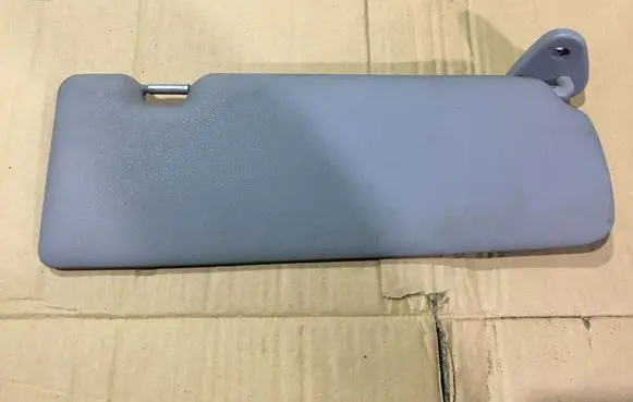 BMW 1 E81 E87 Sun visor 7120559