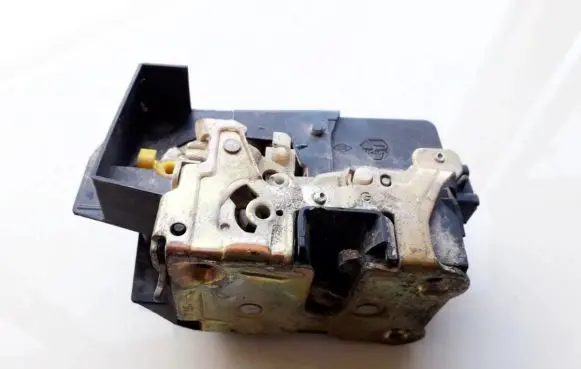 Renault Espace II Rear door lock