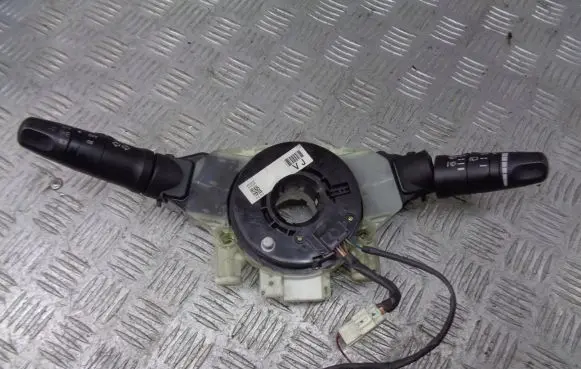 Nissan Primera Headlight wiper switch 25260-AV620