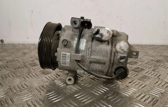 KIA Sportage Air conditioning (A/C) compressor (pump) F500NFFEA02