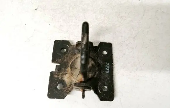 Chrysler 300 - 300C Rear door lock loop/hook striker 05000046aa