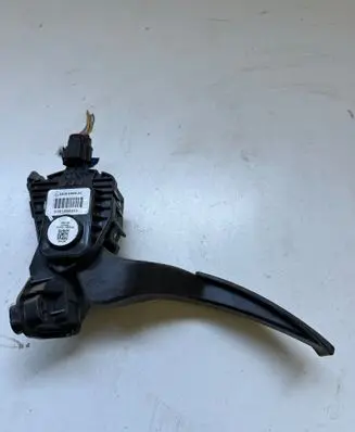 Ford Ranger Accelerator throttle pedal AB399F836AC D0818B0909 693140A
