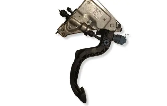 Volkswagen Up Accelerator throttle pedal 1S1721059G