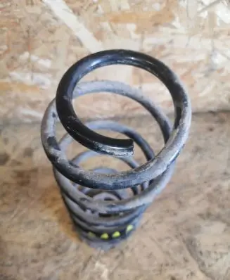 Mercedes-Benz B W245 Rear coil spring