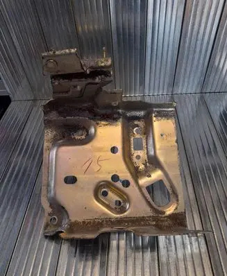 Nissan X-Trail T32 Battery tray 