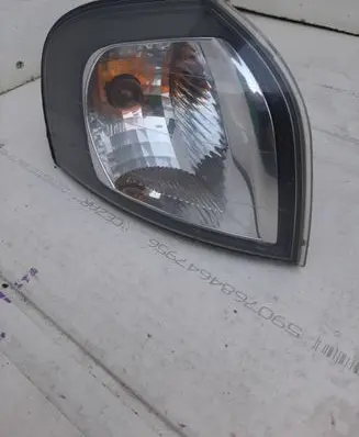 Volvo S80 Front indicator light 88204387