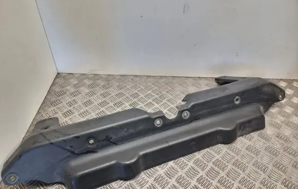 Radiator trim