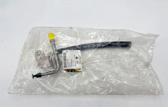 Opel Zafira C Fuel return line/hose 55579532