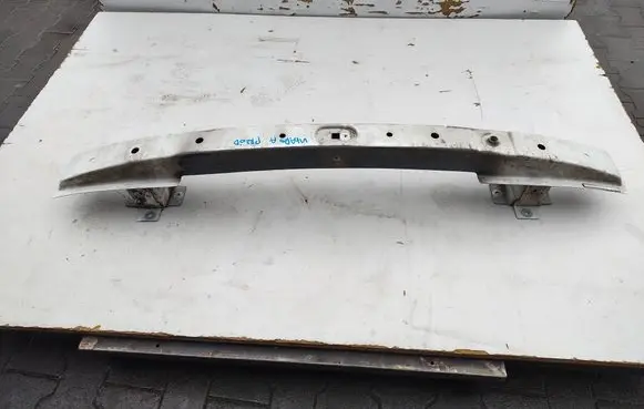 Opel Vivaro Front bumper support beam 